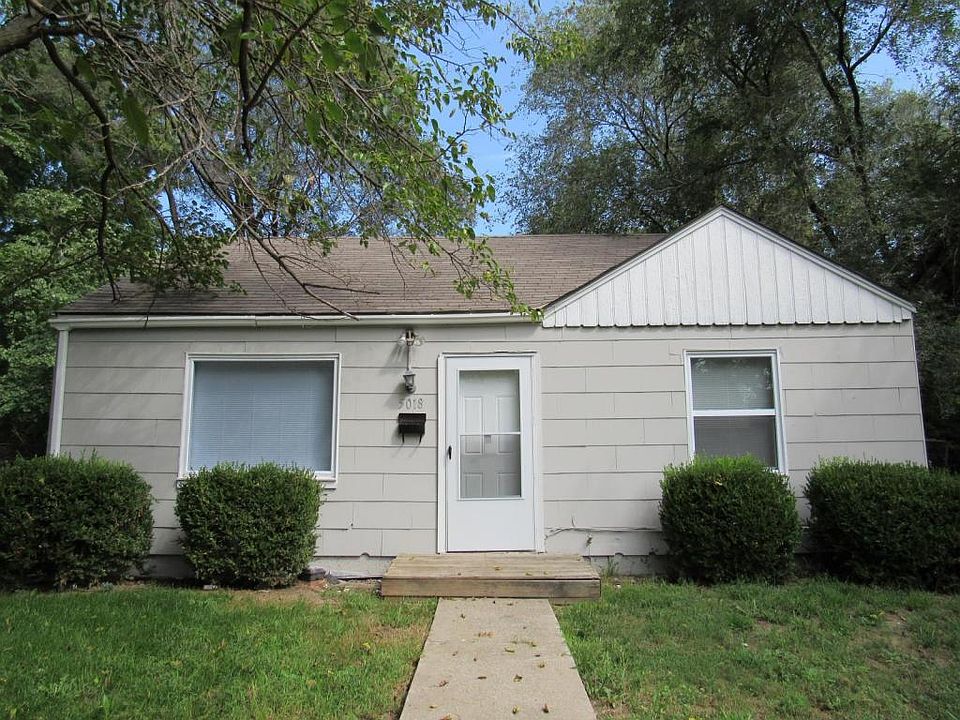 1st image of 3052 Getty St