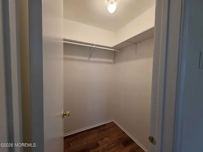 129 Tulip Ln — Photo 11