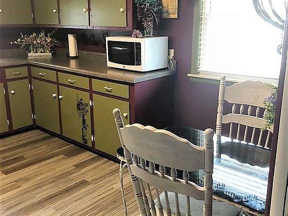 4th image of 2175 Plainview Dr