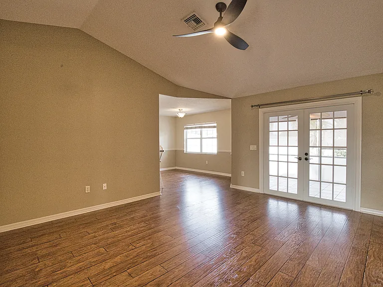 262 Palmetto Dr — Photo 21