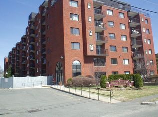 Parkway Plaza West, Medford, MA 02155