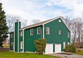 4th image of 23 Hill Dr