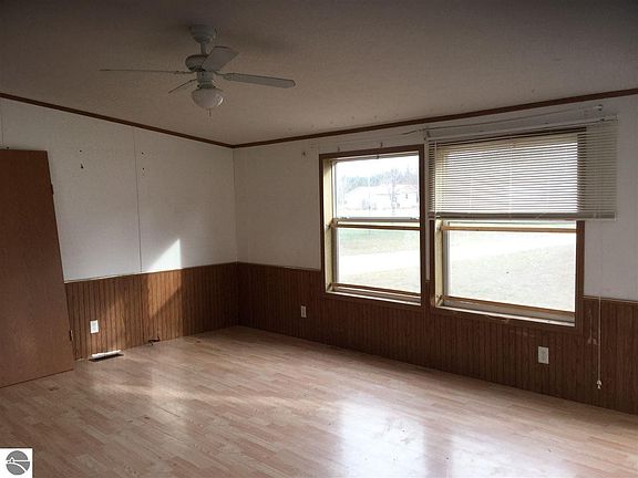 5th image of 5073 Walnut Hills Ct