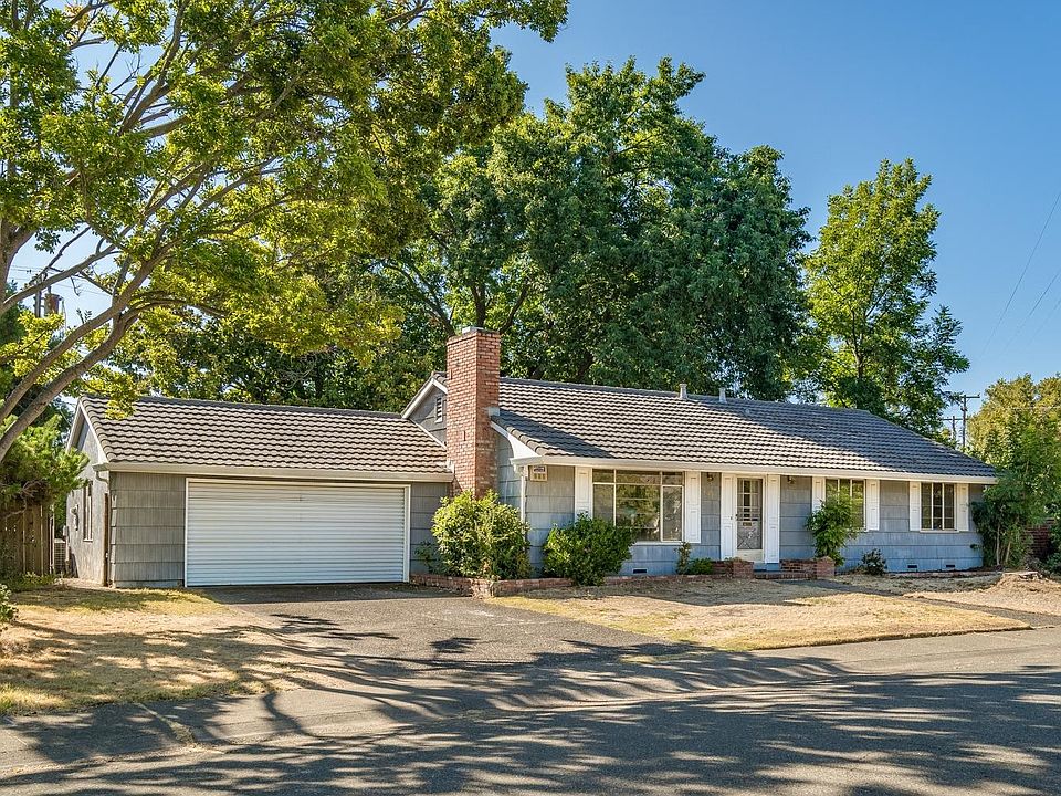 1st image of 200 Zola Ave