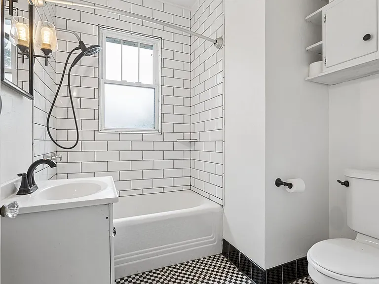 7 Willoughby Pl — Photo 20