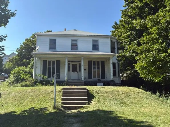 319 Hammond St, Westernport, MD 21562