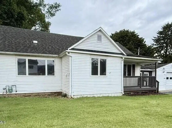 1937 Spring Garden Ave, Berwick, PA 18603