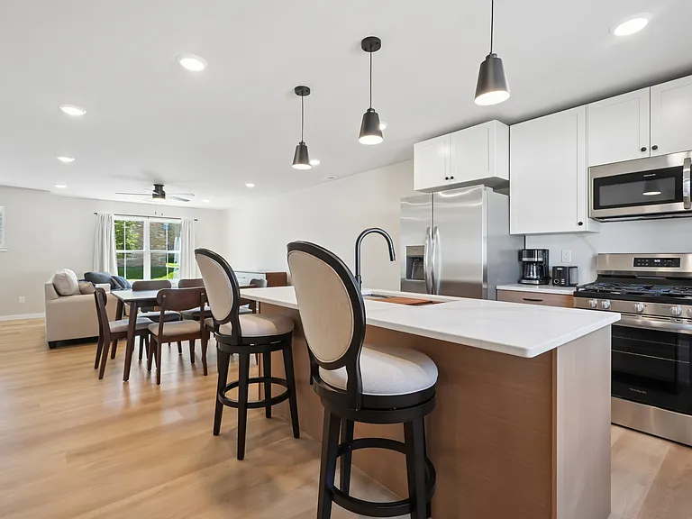 1417 Ellis Blvd NW — Photo 8