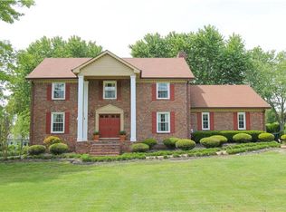 119 Countrywood Dr, Lebanon, TN 37087