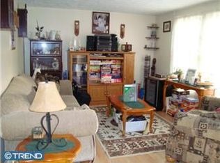 16 Decatur Ln, Sicklerville, NJ 08081