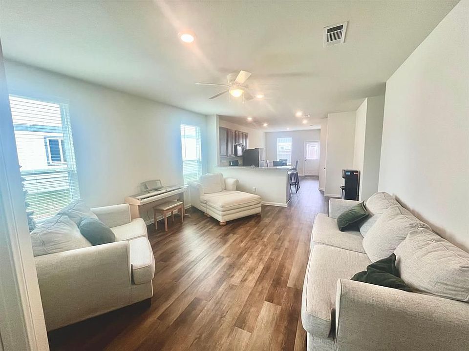 1st image of 17903 Sunny Savanna Dr