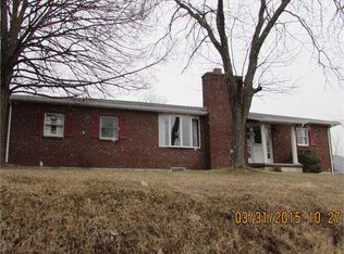 22 Sadie Ln, Mill Hall, PA 17751