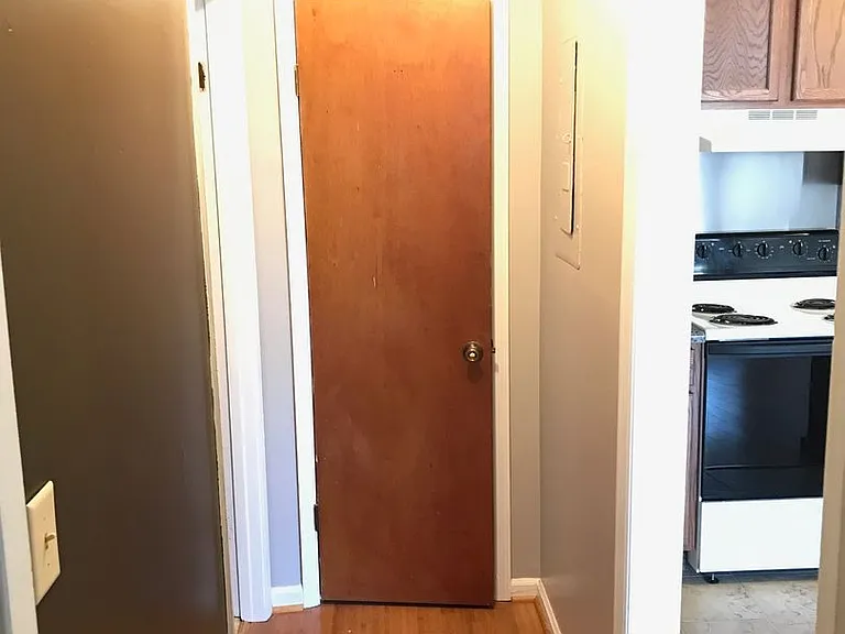 1020 W Hancock Ave — Photo 19
