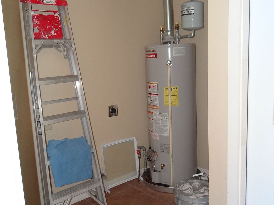 INSIDE LAUNDRY ROOM