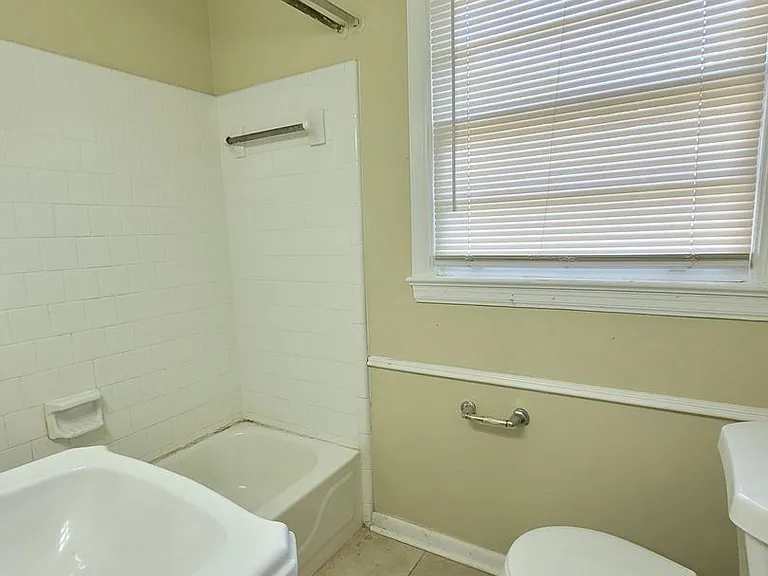 5 Elegans Ave — Photo 14