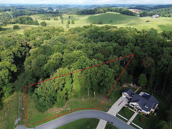 2nd image of 827 Broadstone Way