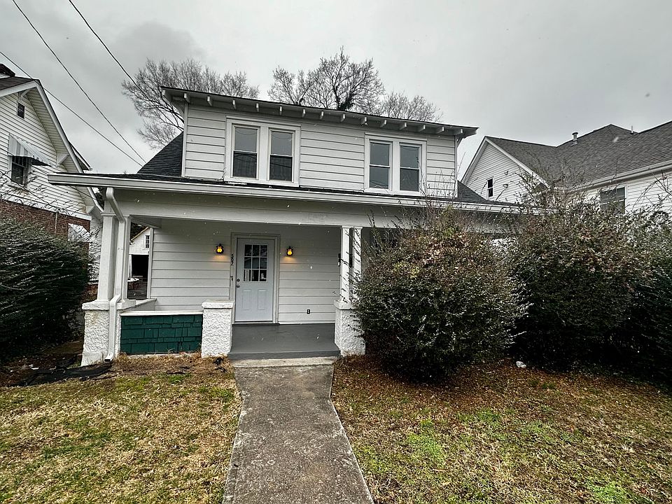 1st image of 507 McDowell Ave NW