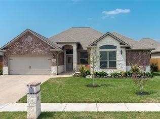 3013 Archer Cir, Bryan, TX 77803