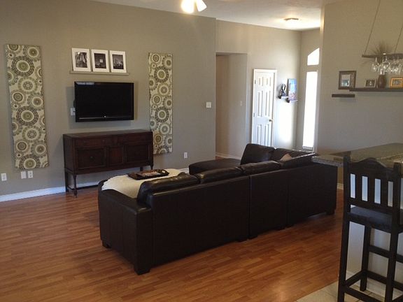 5th image of 1800 Beaver Pond Ct
