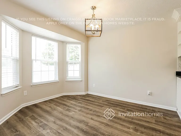 2108 Long Meadow Dr — Photo 8