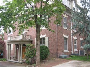 375 Lloyd Ave APT 2C, Providence, RI 02906