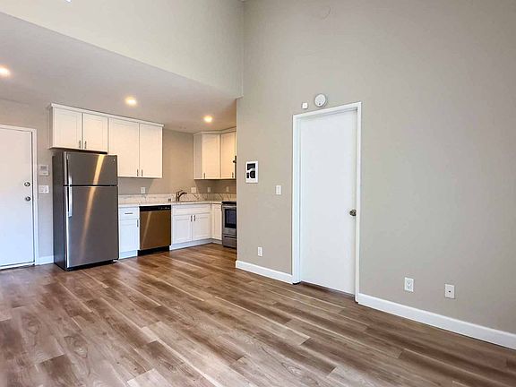 3rd image of 5622 University Ave #34