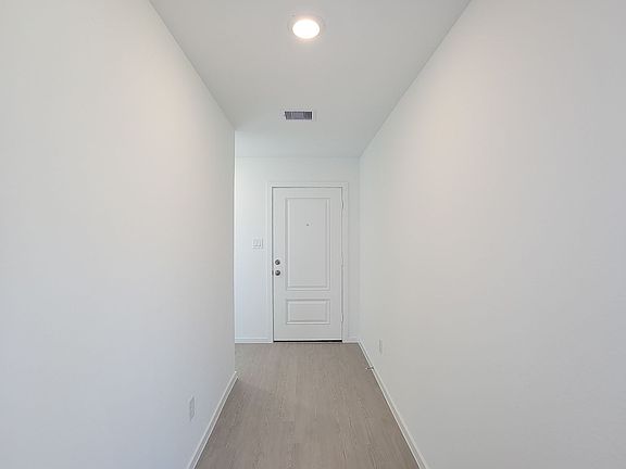 2nd image of 1519 Gardenia Blossom Ln