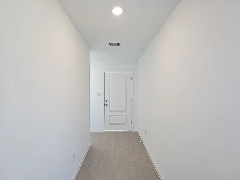 1519 Gardenia Blossom Ln — Photo 2