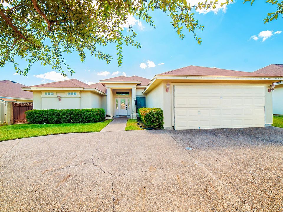 1st image of 1827 Whitewood Dr