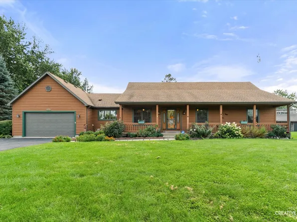 1684 Hilda Dr, Sandwich, IL 60548