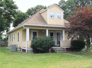 260 Palace Ave, Warwick, RI 02886