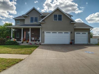 1917 11th St, Camanche, IA, 52730