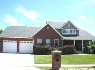 1260 E Bogey Dr, Fruit Heights, UT 84037