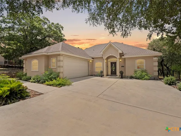 721 Gallagher Dr, Canyon Lake, TX 78133