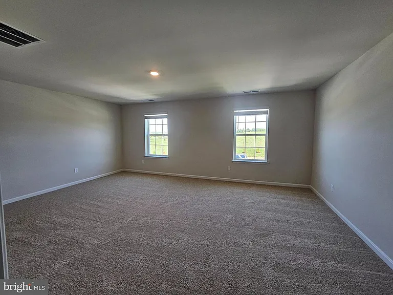 178 Hamstead Dr — Photo 15