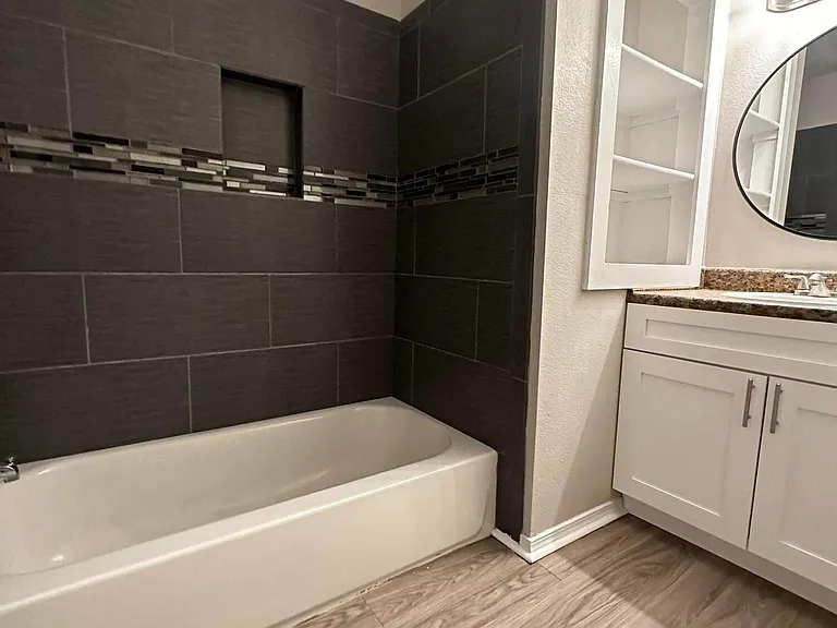 Lake Hefner Townhomes — Photo 33