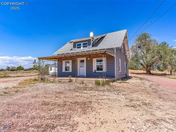555 3rd St, Penrose, CO 81240
