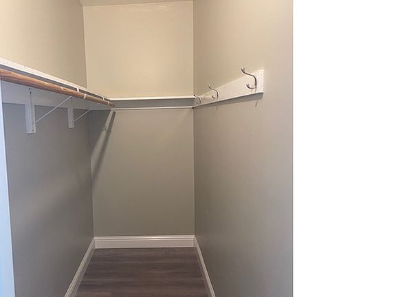 5th image of 951 Ofarrell St APT 24