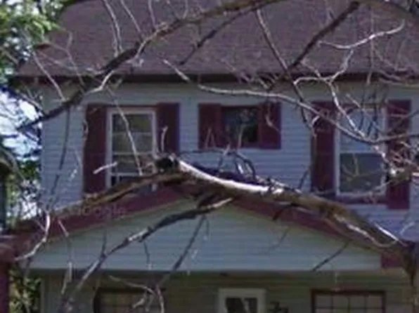 3325 E 137th St, Cleveland, OH 44120