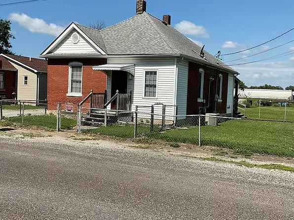 921 Columbia Rd, Dupo, IL 62239