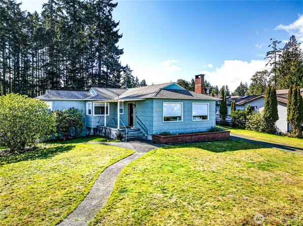 1922 W 7th Street, Port Angeles, WA 98363