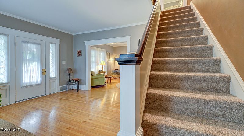 5th image of 142 Prospect Avenue