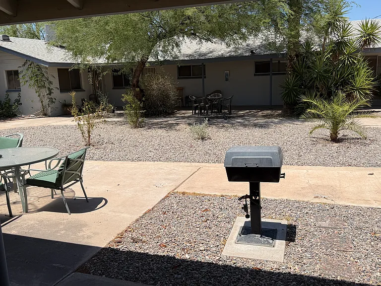 4425 N 8th Ave #3C — Photo 24