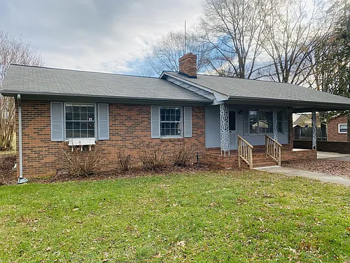 108 Wilson St Photo 1