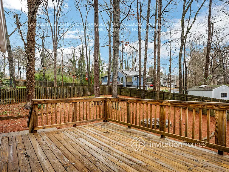 1790 Blackwillow Dr — Photo 24