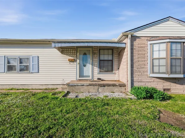 305 22nd Ave NE, Miami, OK 74354