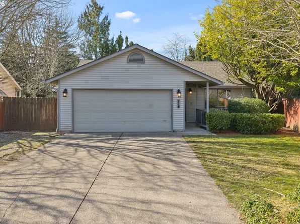214 NE 158th Ave, Vancouver, WA 98684