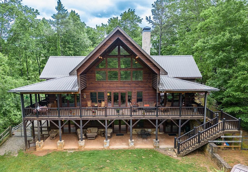 653 Barlow Fields Dr, Hayesville, NC 28904 | Zillow