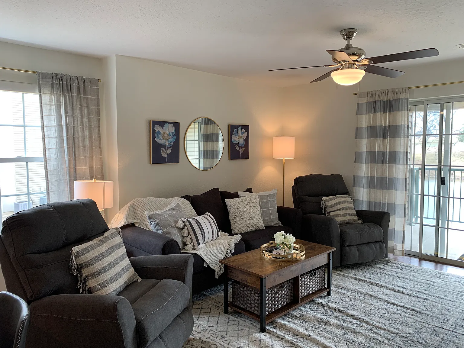 2 bed, 1200 sqft, $1,475 — Photo 2