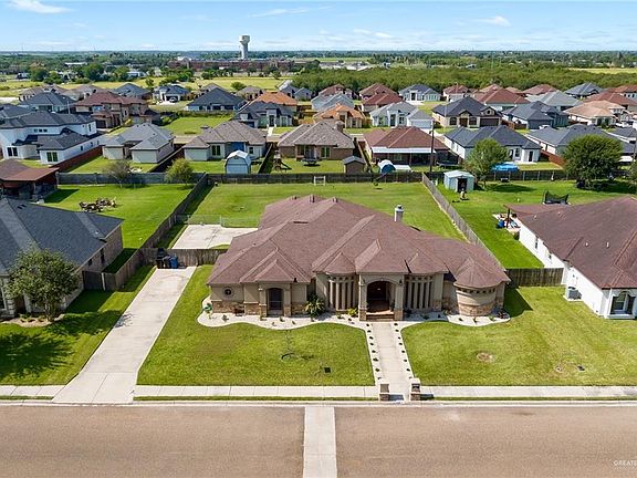 2nd image of 5419 Mauritius Ln